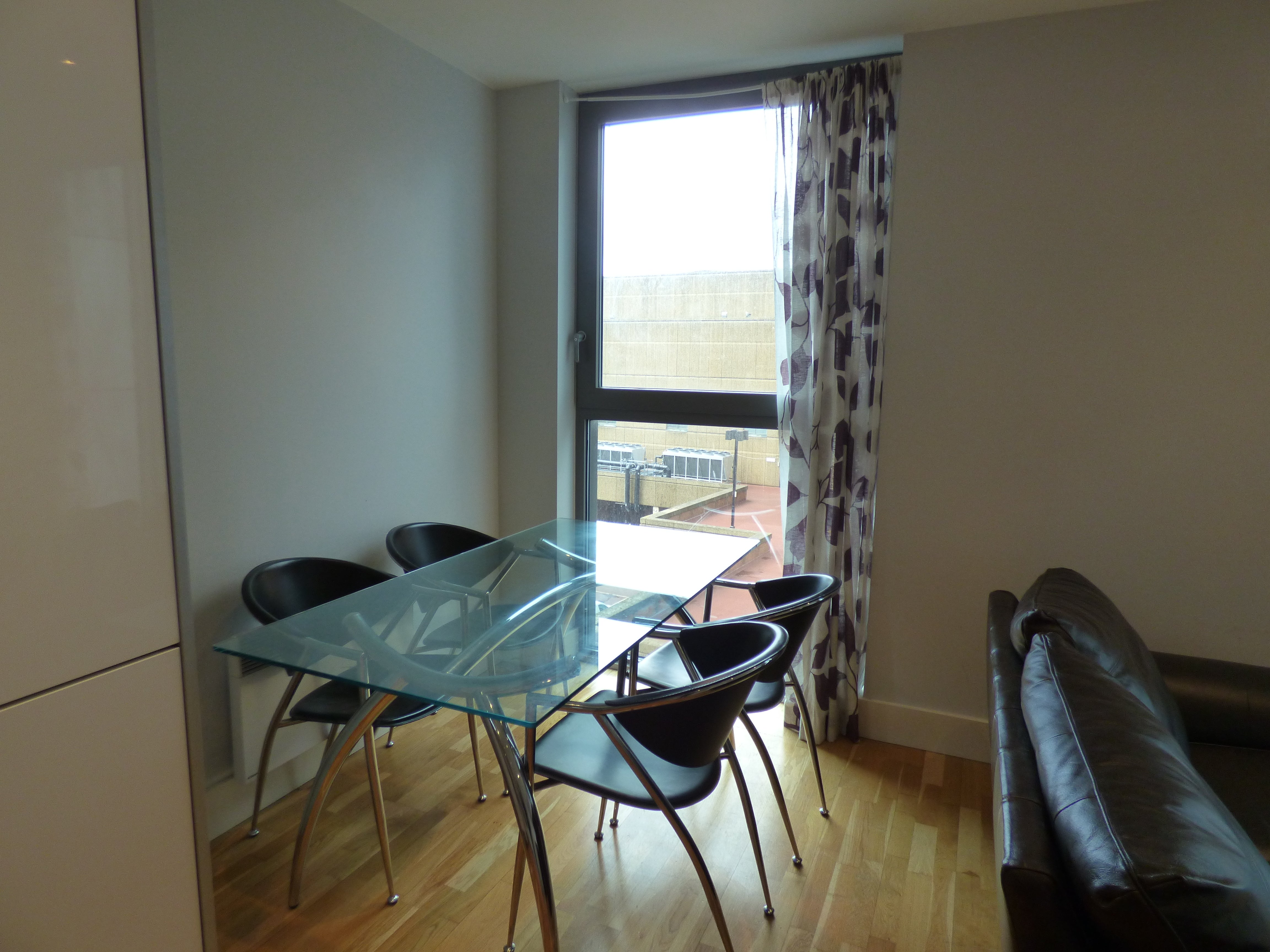 Flat Rumford Place in Liverpool