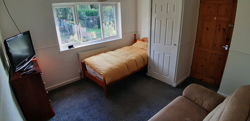 Room Danes Close in Nottingham