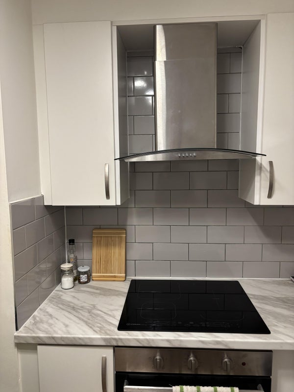 Room Sylvester Path in Greater London