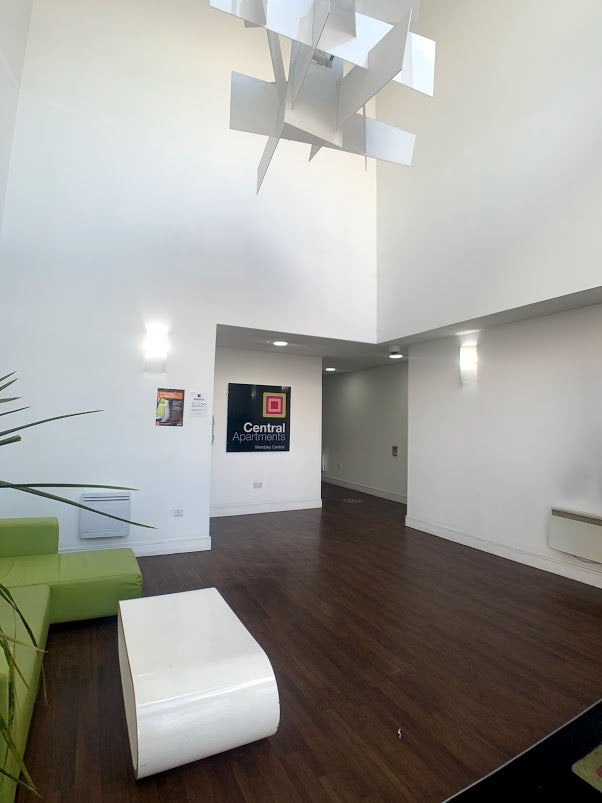 Flat Wembley Central Square in Greater London