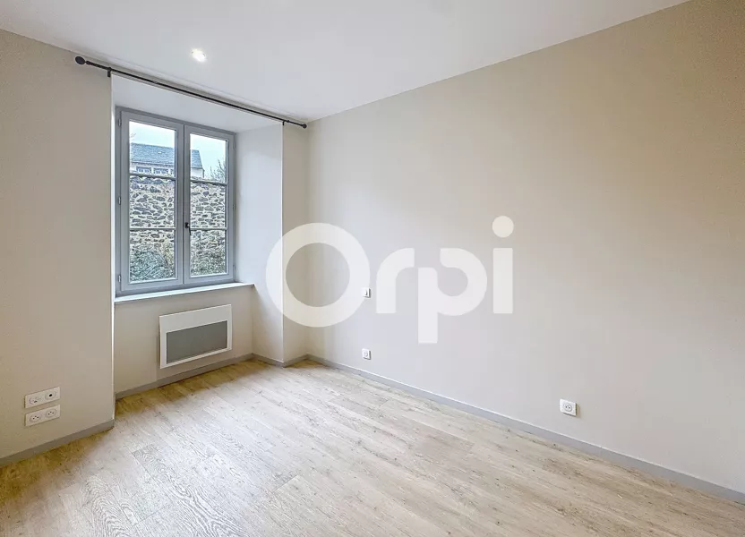 Appartement Rue de la Collégiale à Saint-Flour