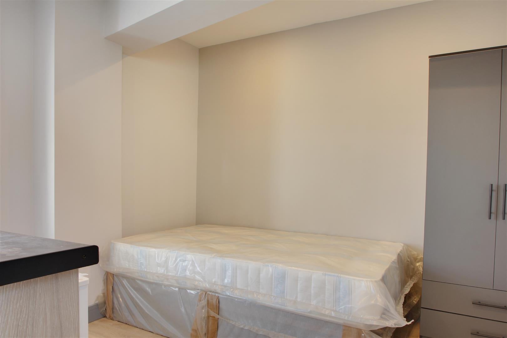 Room North Street in Worthing