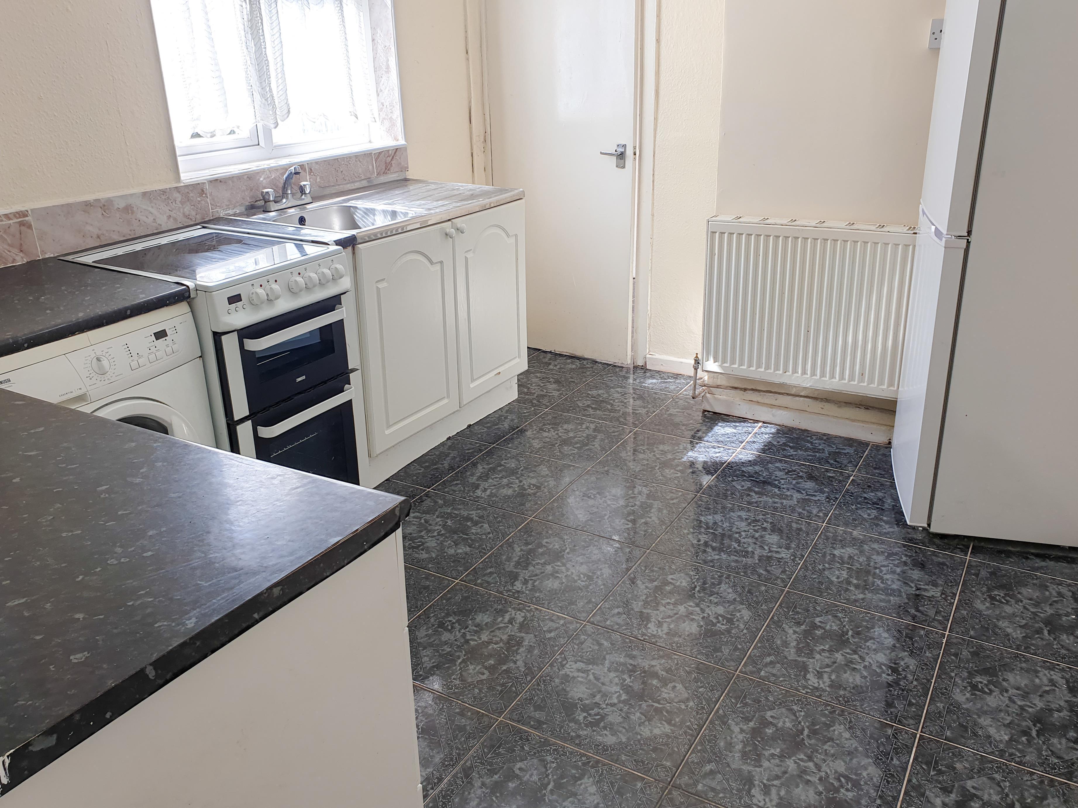 Flat Kingswood Road in Birmingham