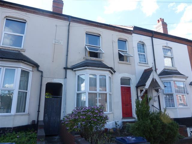 Flat Kingswood Road in Birmingham