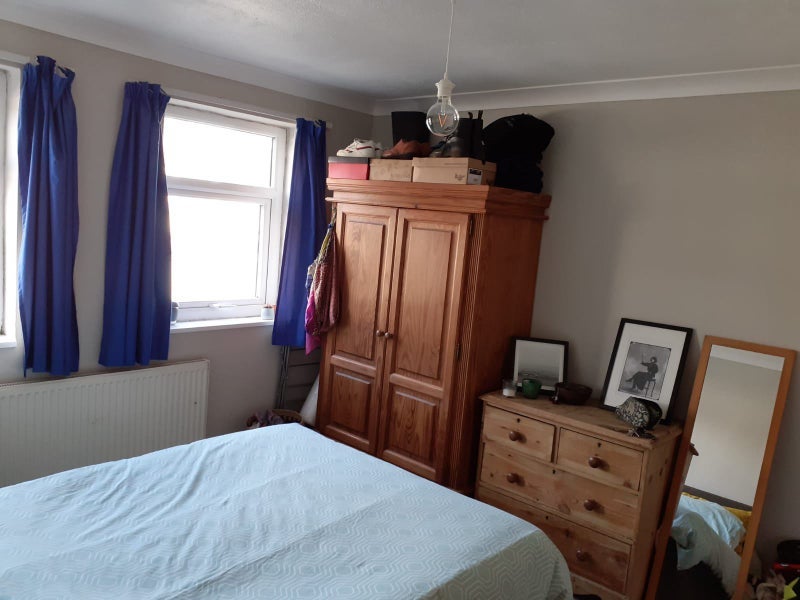 Room Bensham Lane in Greater London