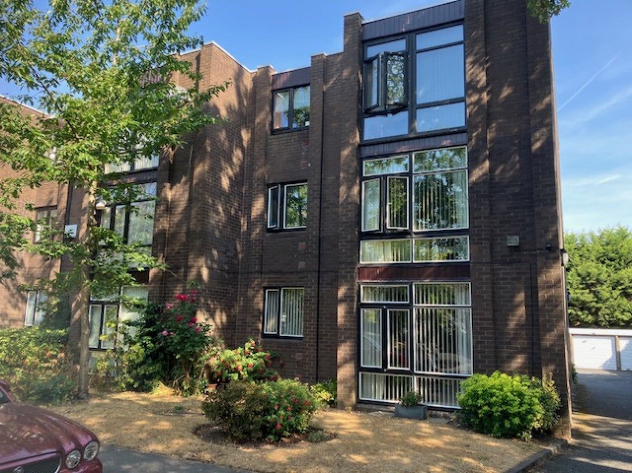 Flat Mellish Road in Bloxwich