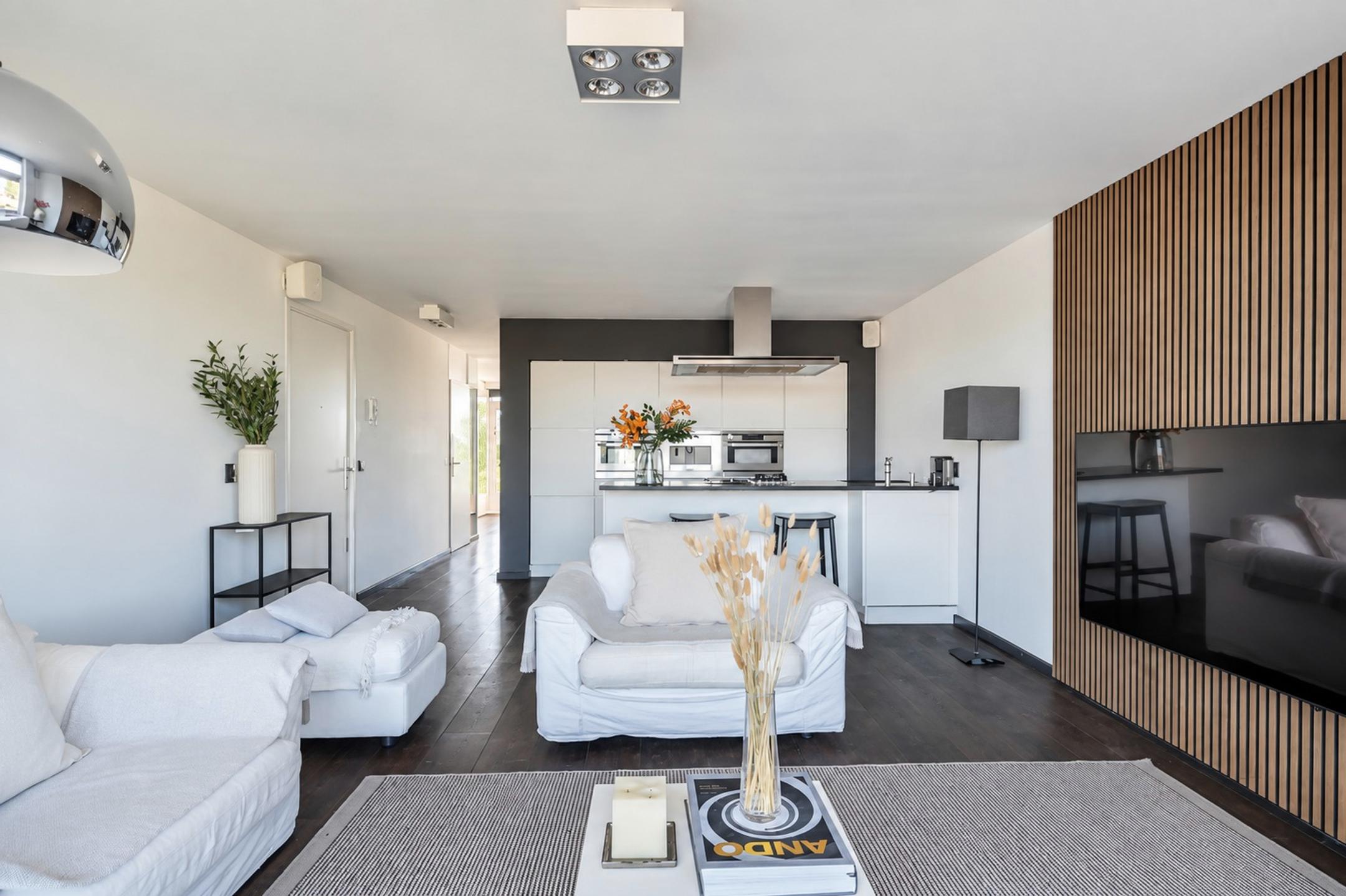 Appartement te koop: Golfstroom 72, Huizen