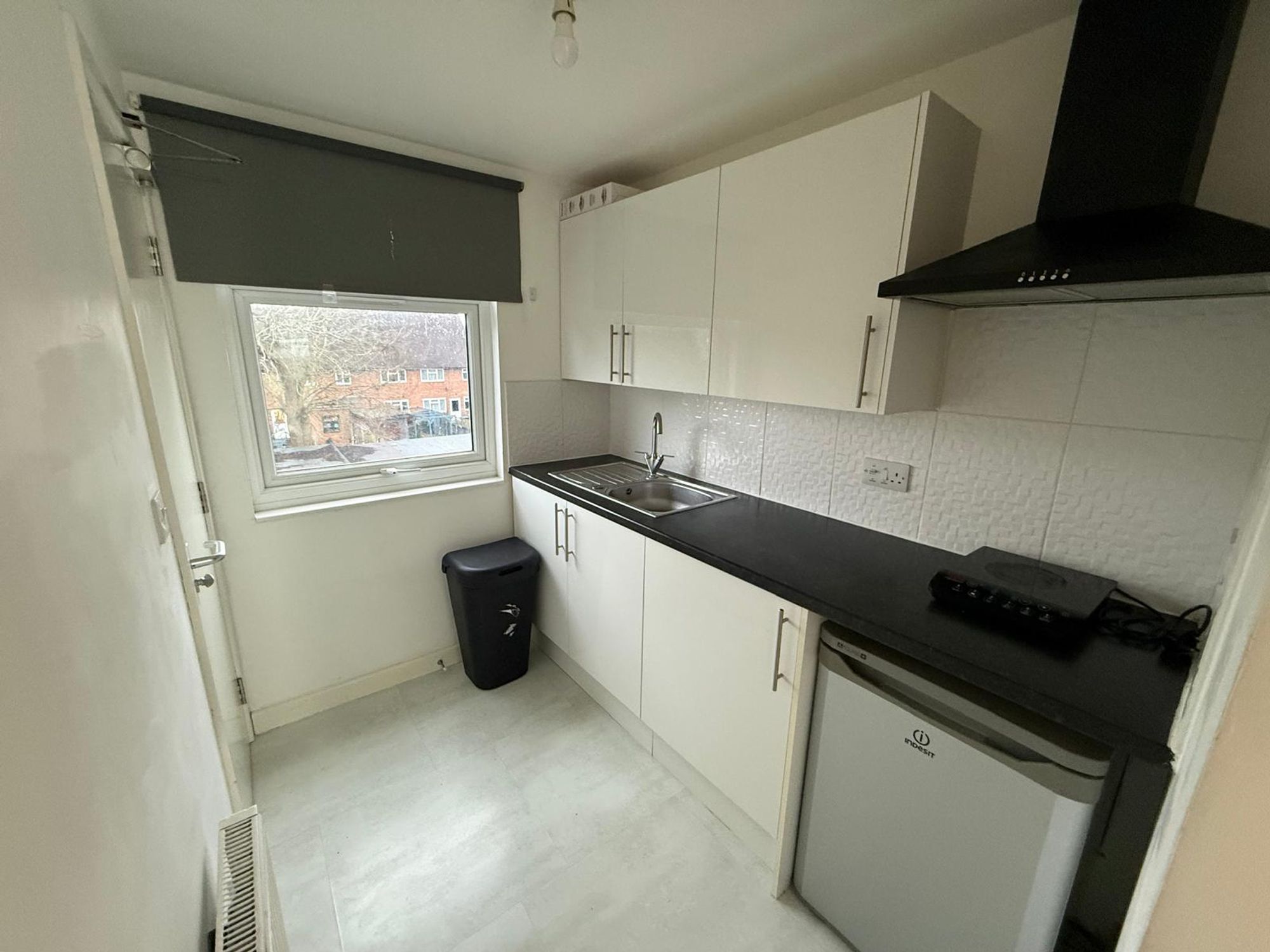 Flat Prior Deram Walk in Coventry