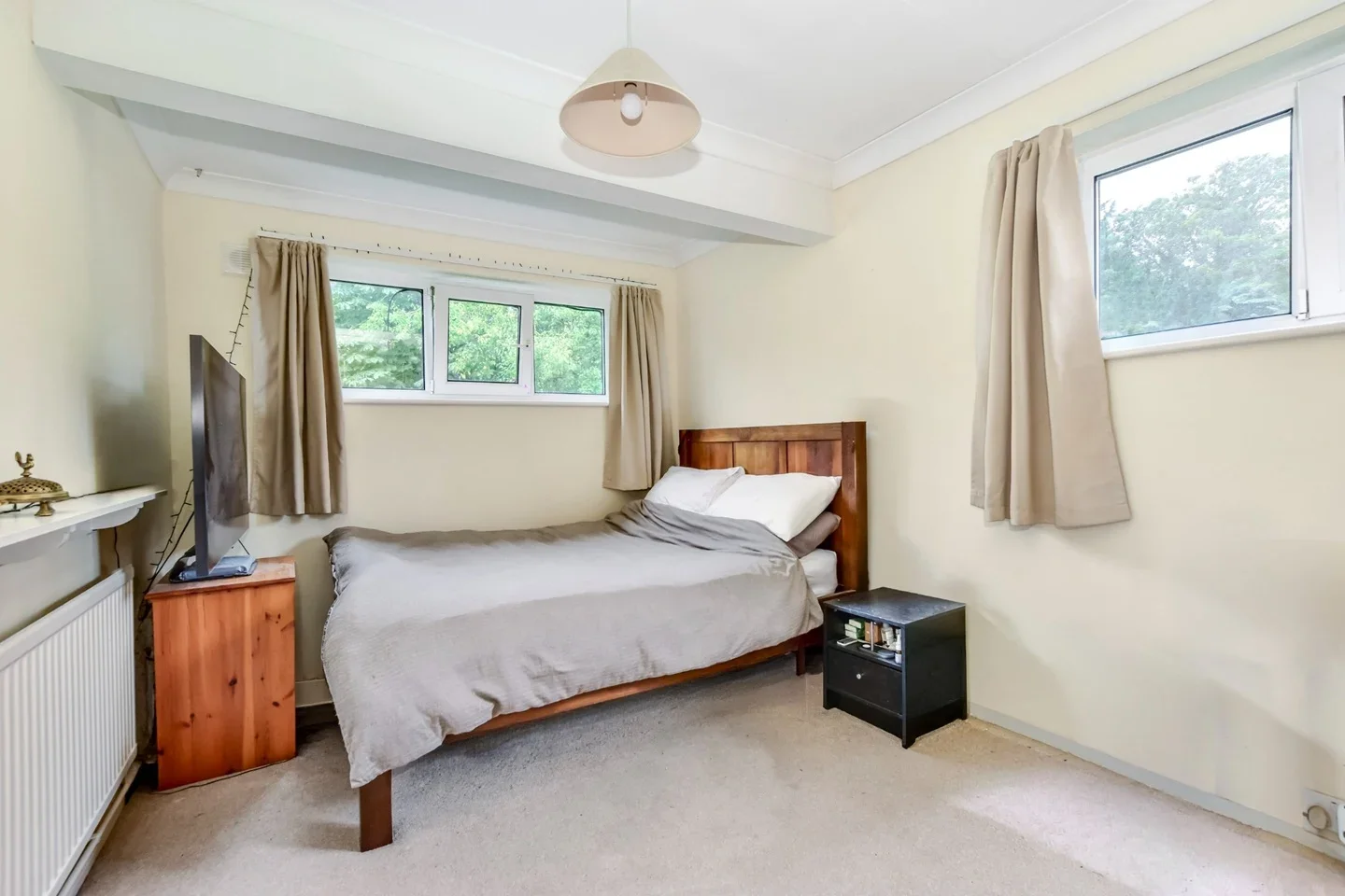 Flat Westmount Avenue in Amersham