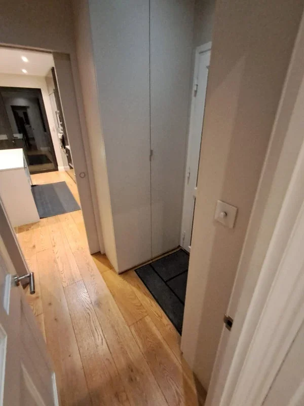 Room Pinnacle Hill in Greater London