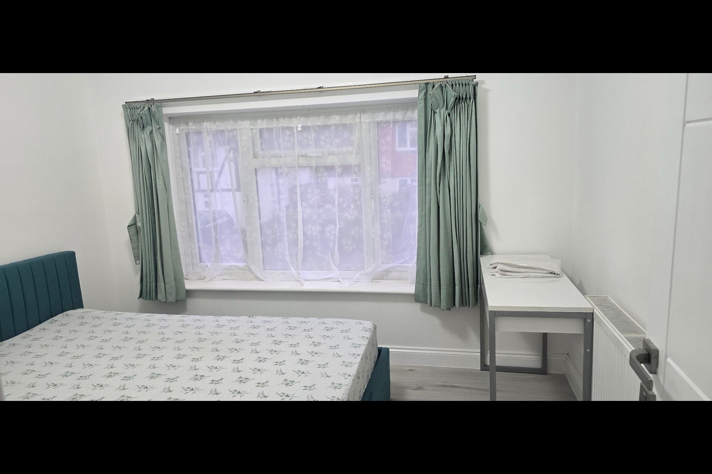 Room Townsend Way in Greater London