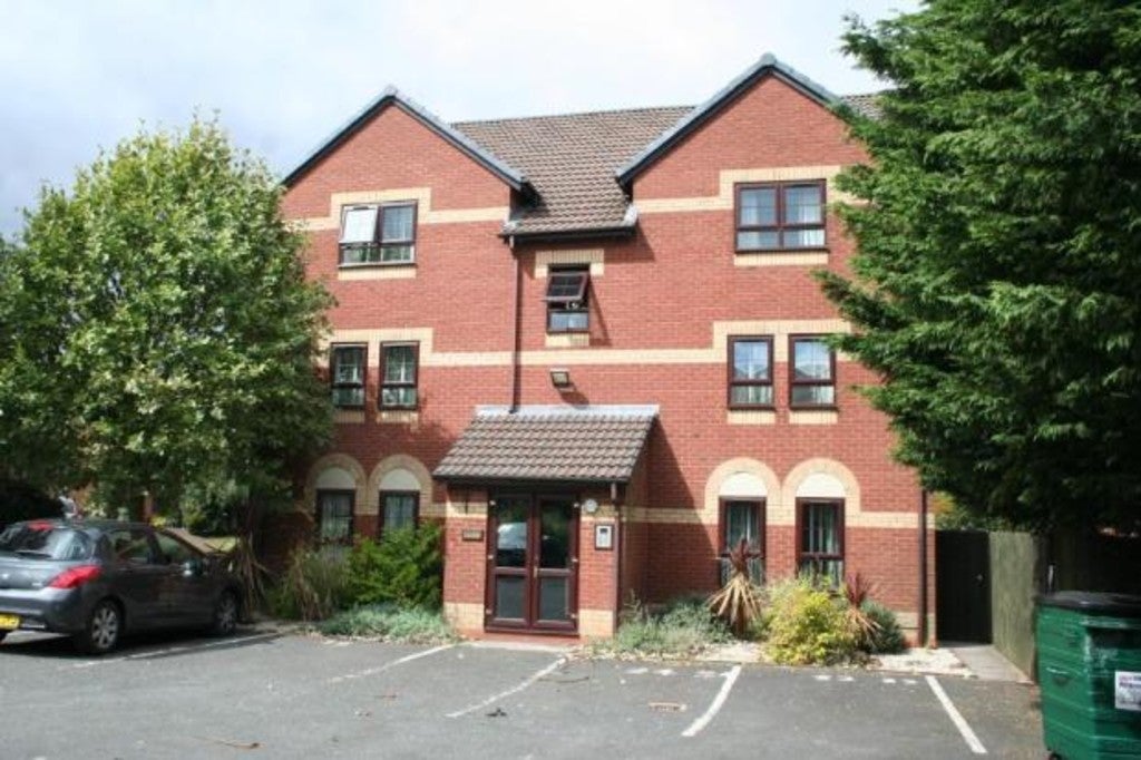 Flat Old Scott Close in Birmingham