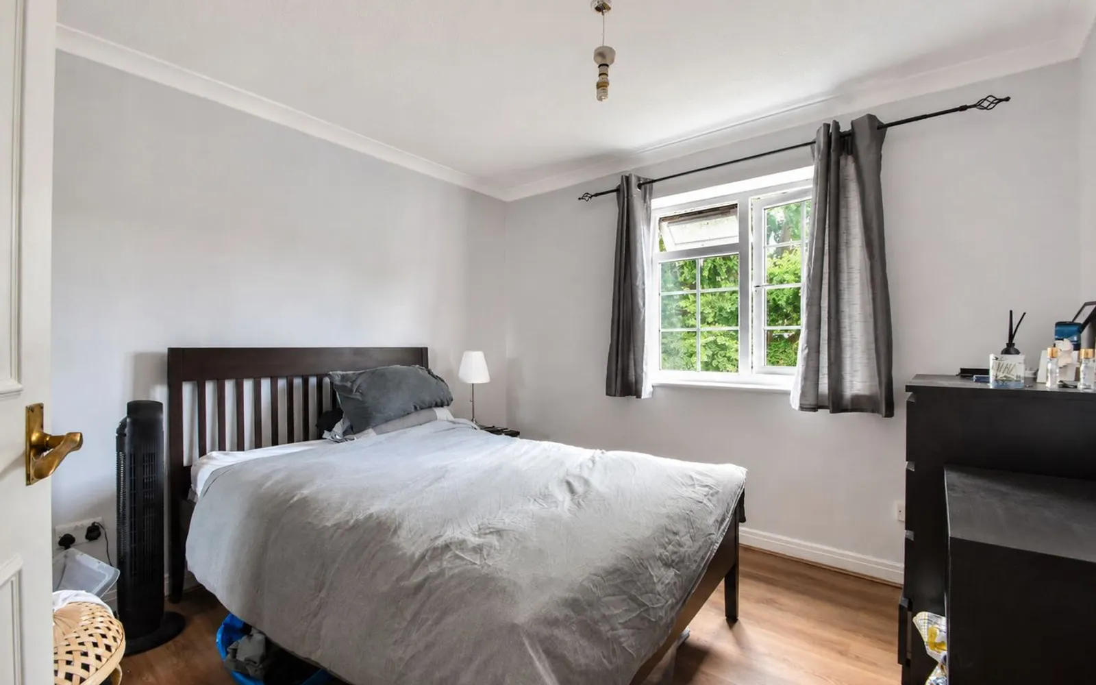 Flat Hillcrest in Elmbridge