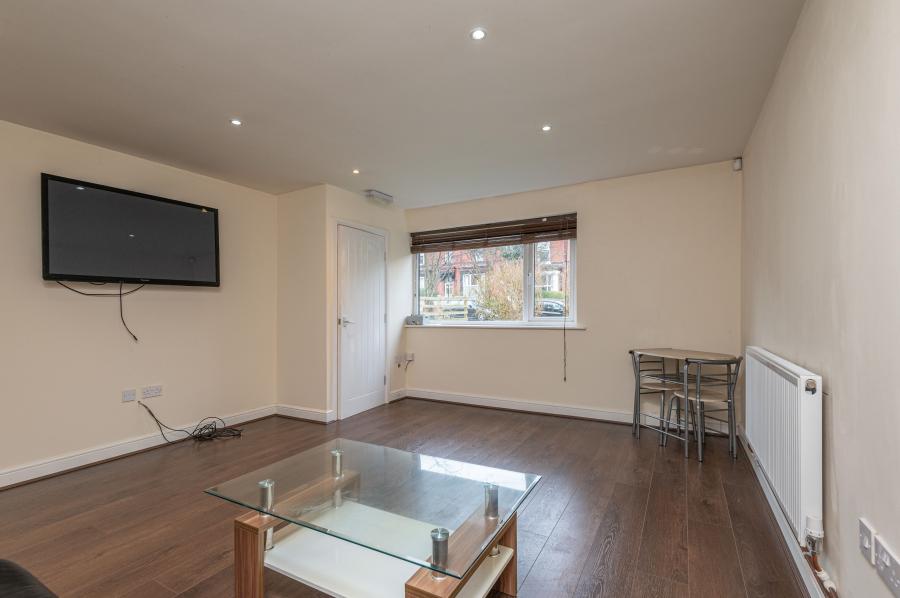 Flat Ash Grove in Leeds