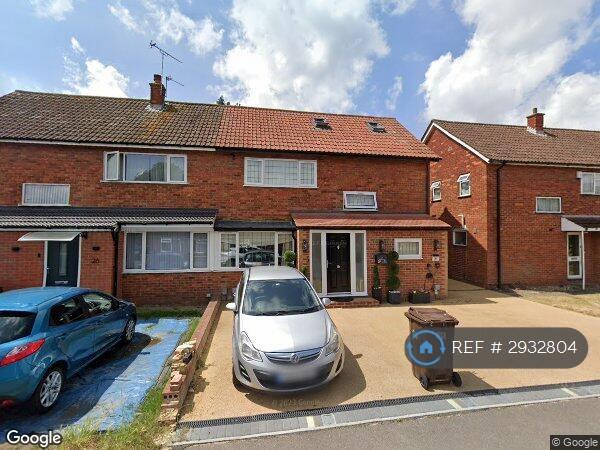 Flat Brackendene in Dartford