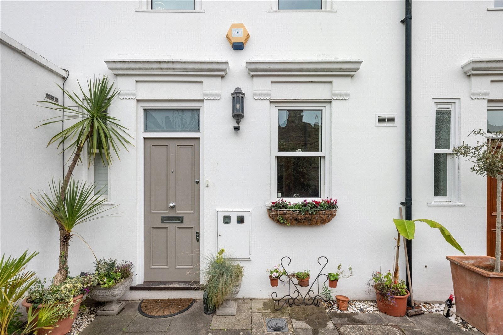 House Charlwood Terrace in Greater London