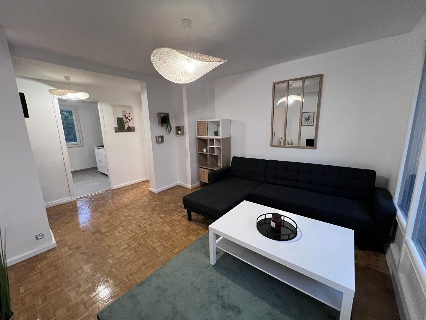 Room Avenue Raymond de Veyssière in Écully