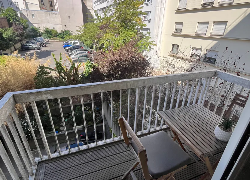 Appartement Rue Haxo à Paris