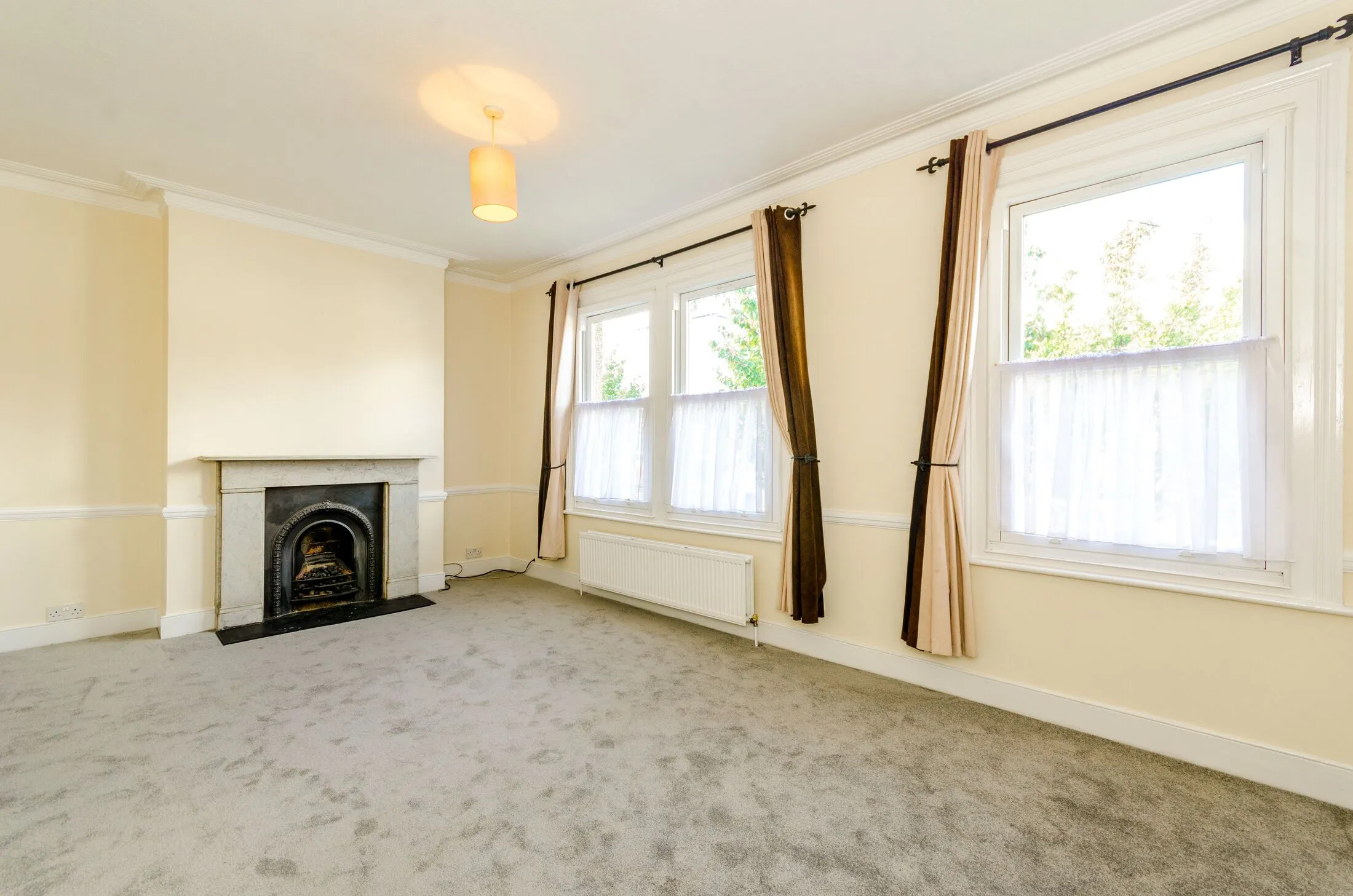 Flat Ramsay Road in Greater London