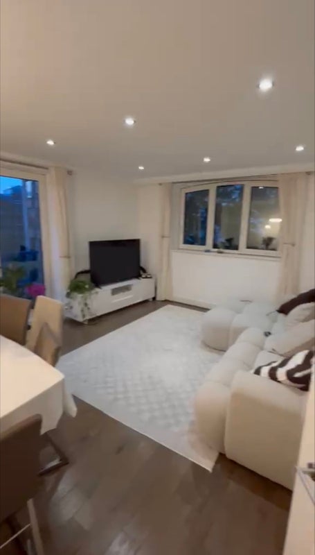 Room Hayes Place in City of Westminster