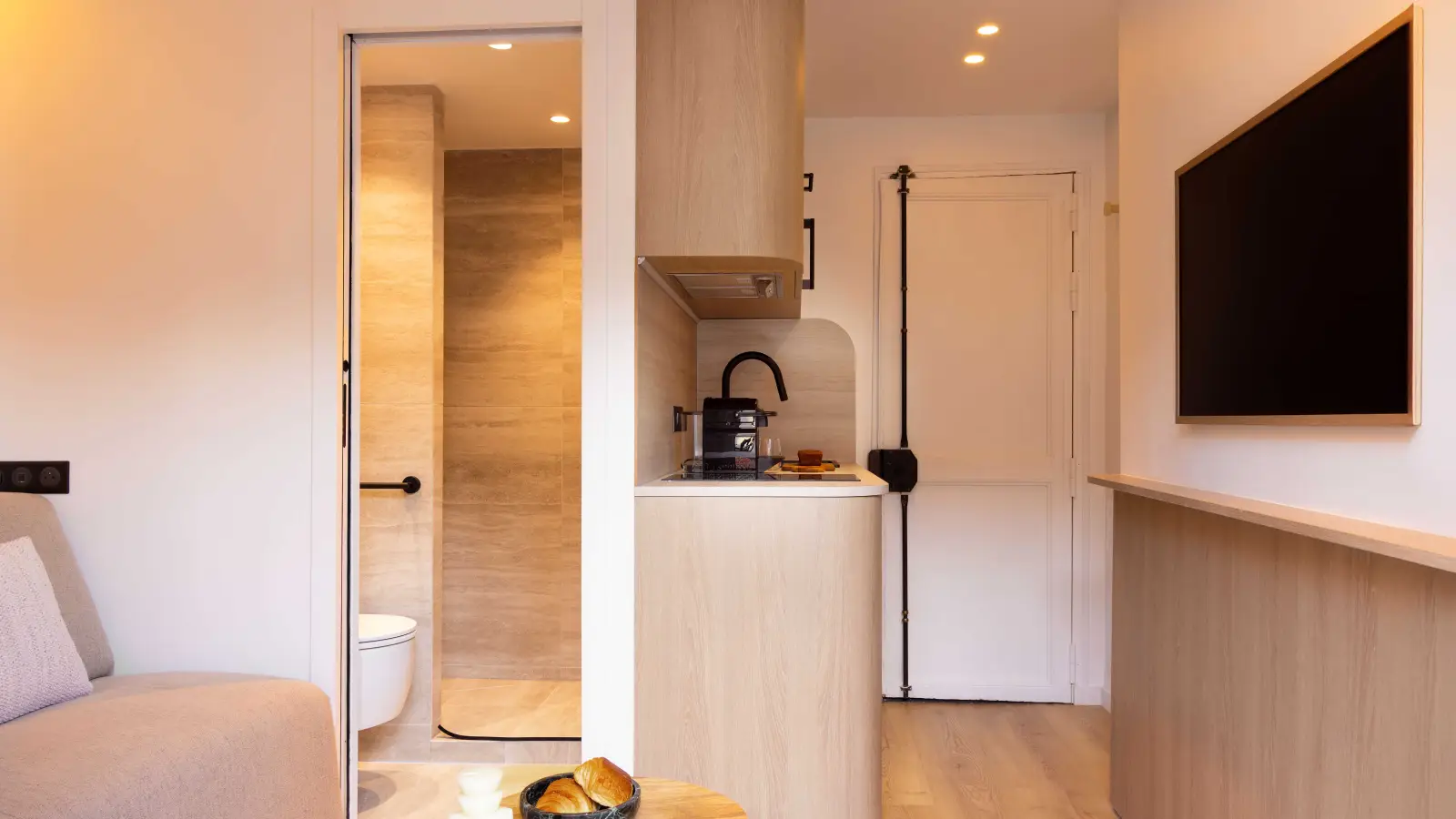 Flat Rue de Vienne in Paris