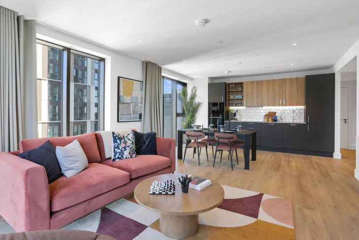 Flat Charter Street in Greater London