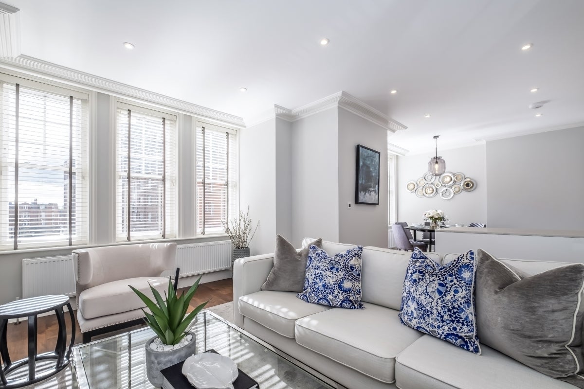 Flat King Street in Greater London
