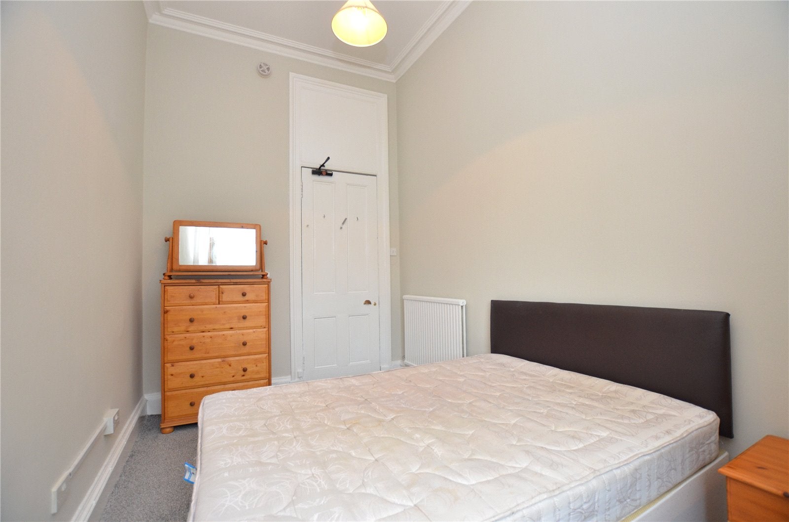 Flat Lansdowne Crescent in Glasgow