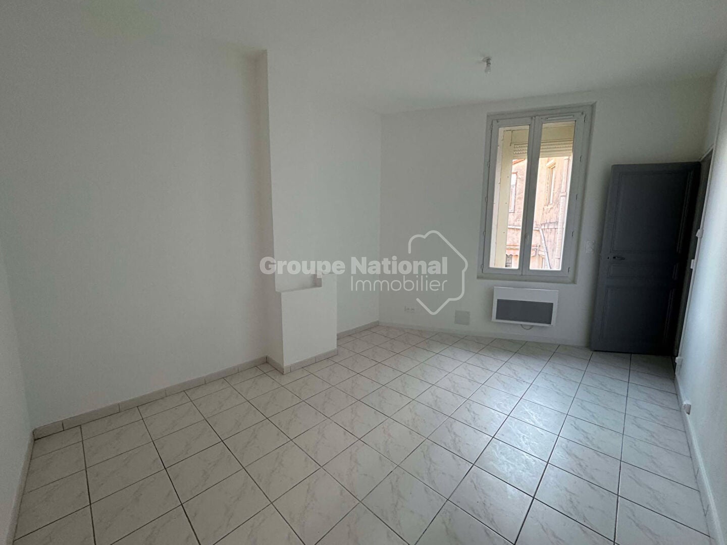 Flat Rue Jean Jaurès in Arles