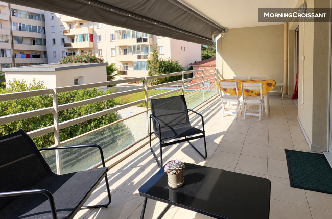Flat Rue Felon in Antibes