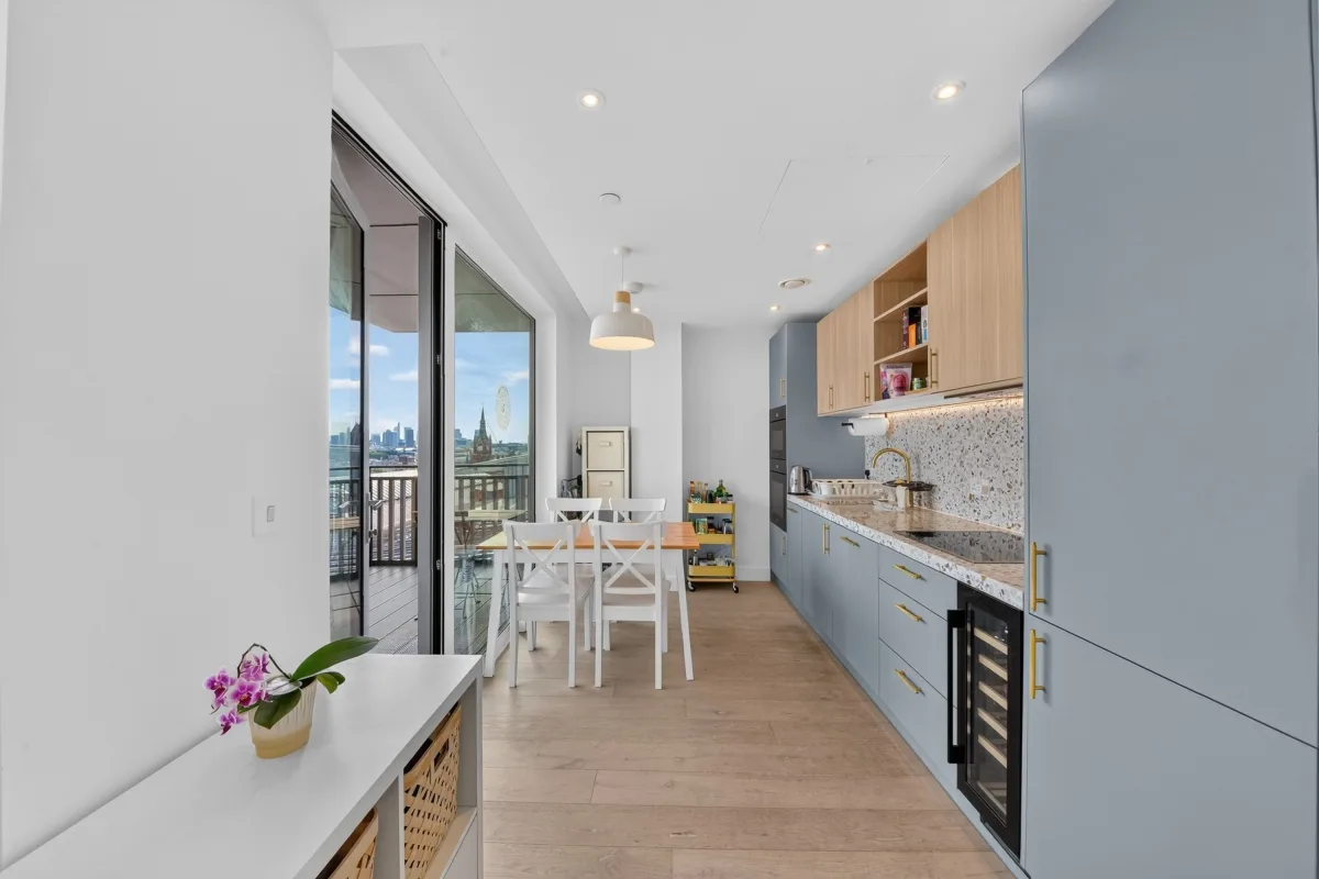 Flat Brill Place in Greater London