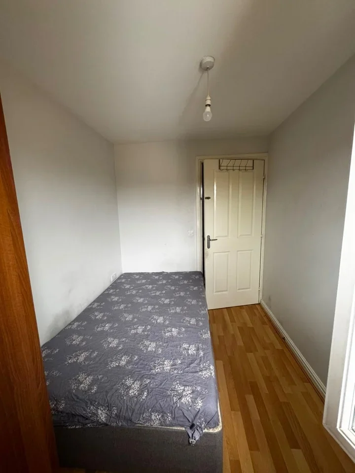 Room Hitchen Street in Manchester