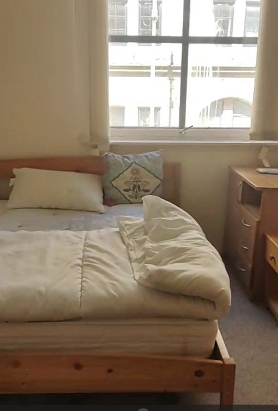 Room Bell Street in Glasgow