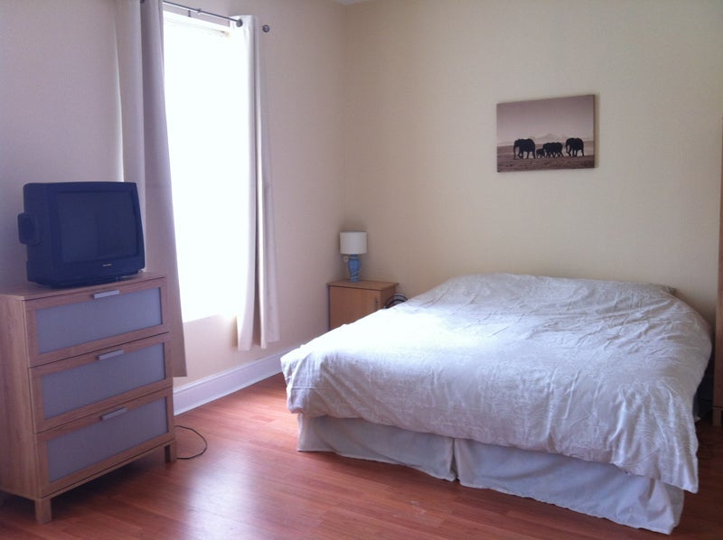 Room Edith Road in Liverpool