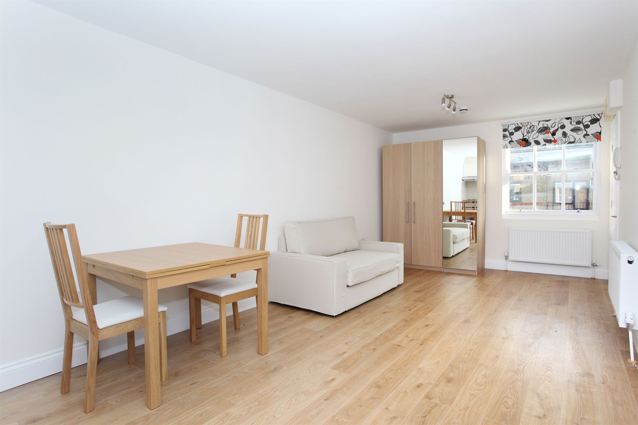 Flat Cambridge Grove in Greater London