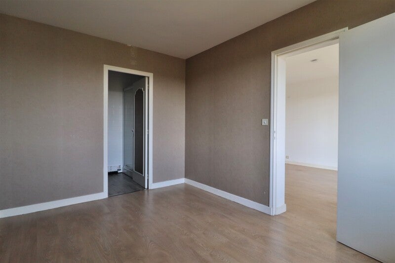 Flat Avenue du Maréchal Leclerc in Saint-André-les-Vergers
