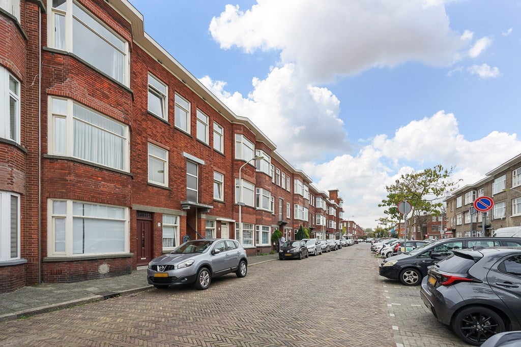 Appartement Nunspeetlaan 362 in Den Haag