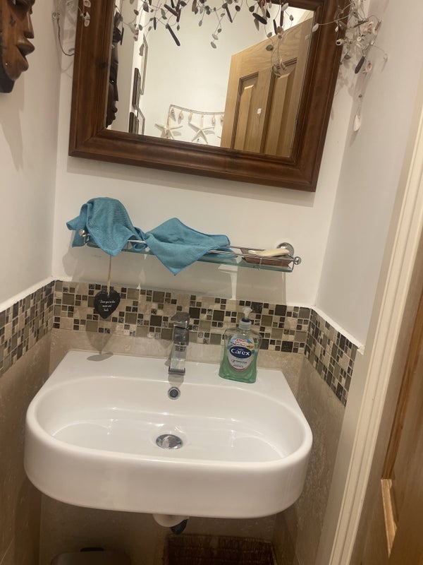 Room Shalstone Road in Greater London