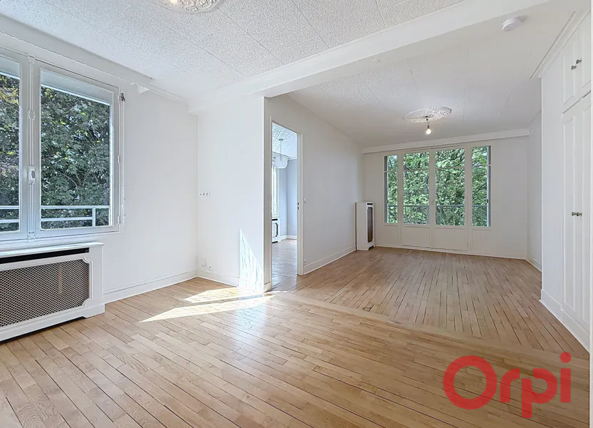 Appartement Rue Marc Sangnier à Châtenay-Malabry