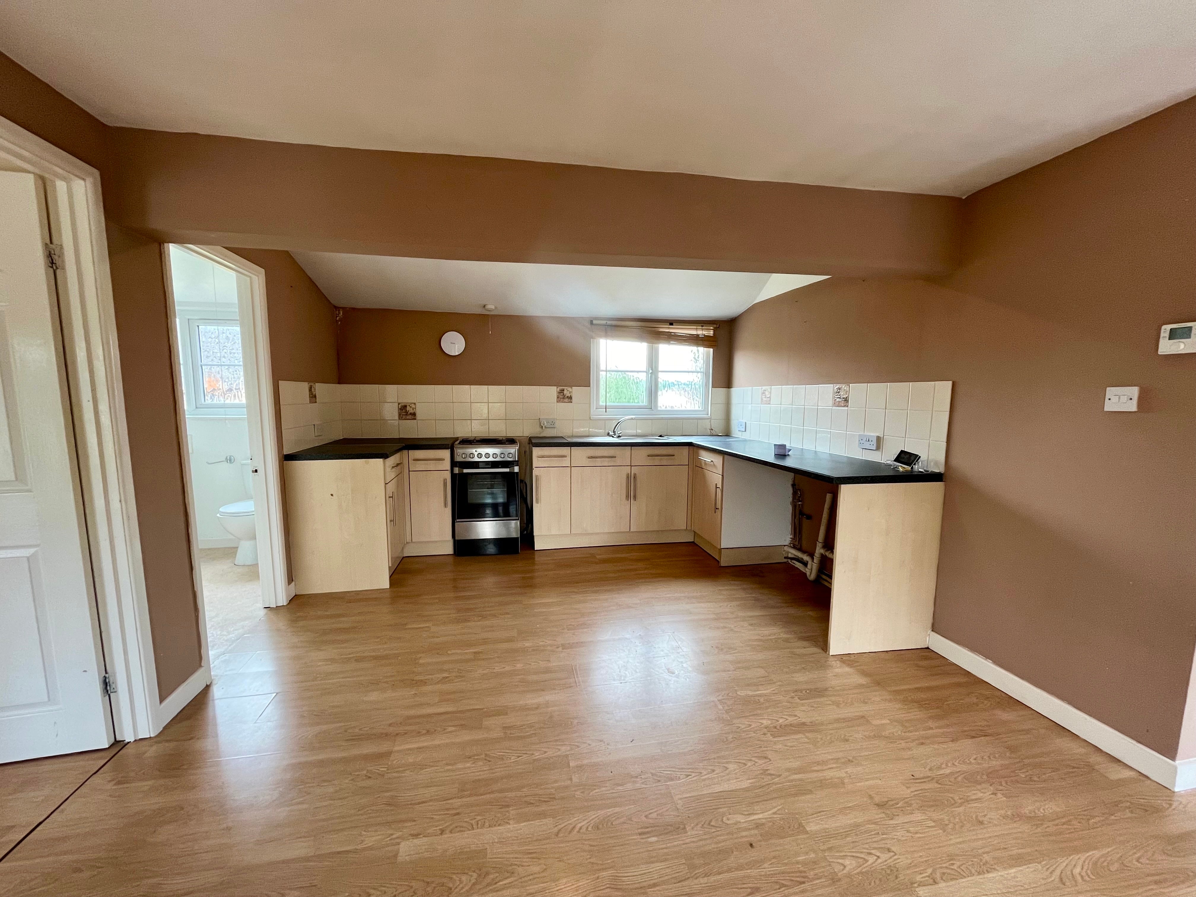 Flat Brunel Way in Stonehouse