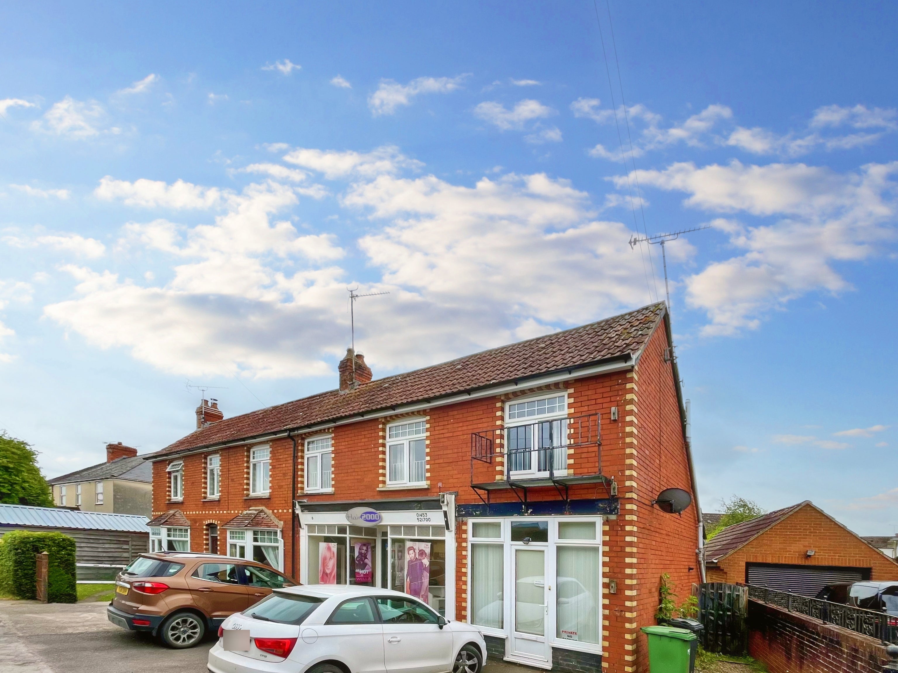 Flat Brunel Way in Stonehouse
