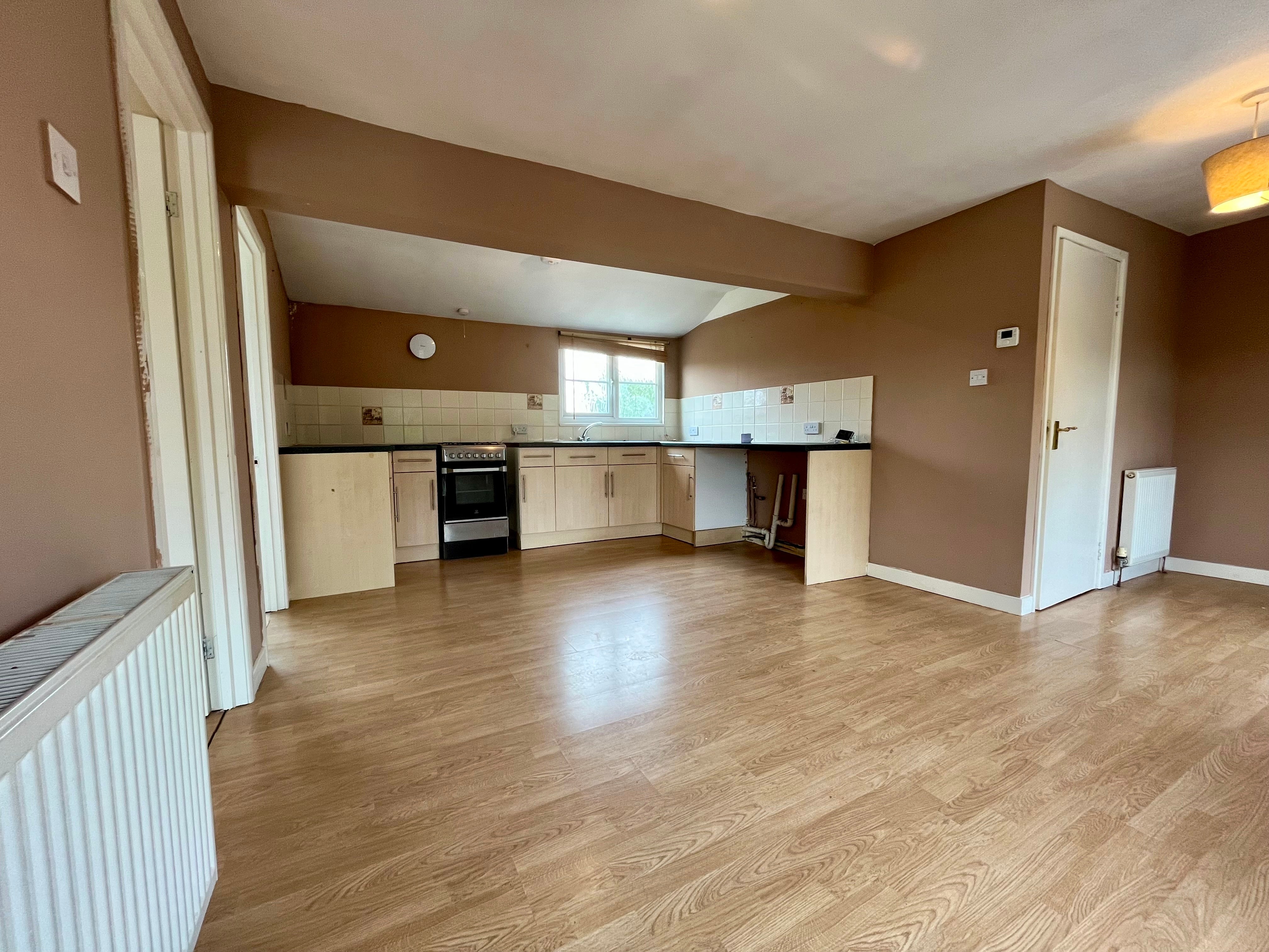 Flat Brunel Way in Stonehouse