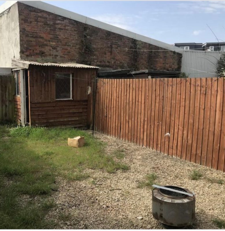 Room Rhymney Street in Cardiff