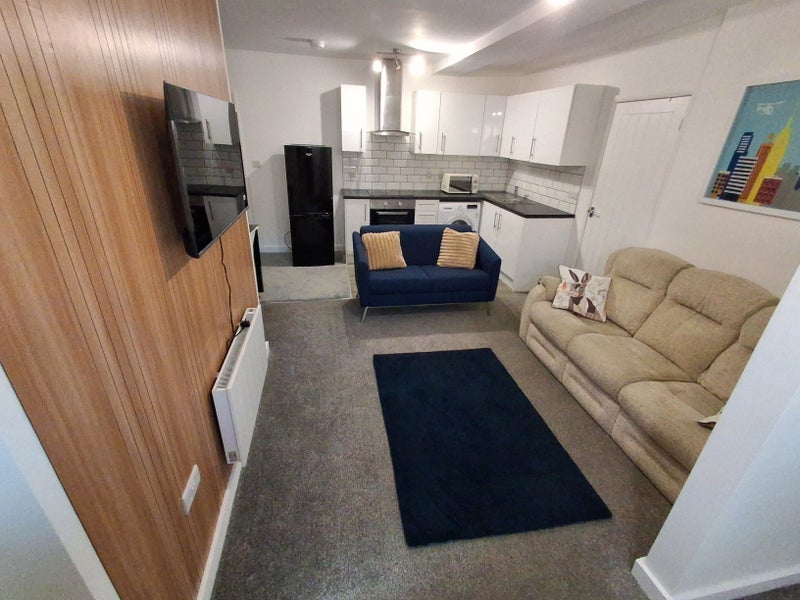 Room Millwright Street in Manchester