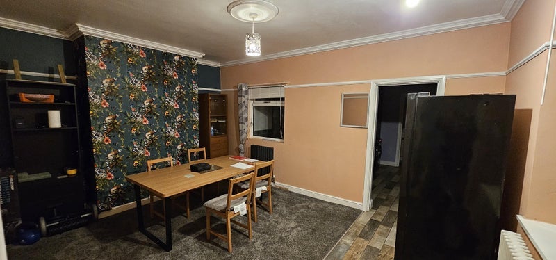 Room Henry Street in Barnsley