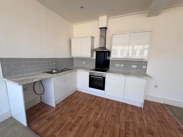 Flat Waterloo Road in Blackpool