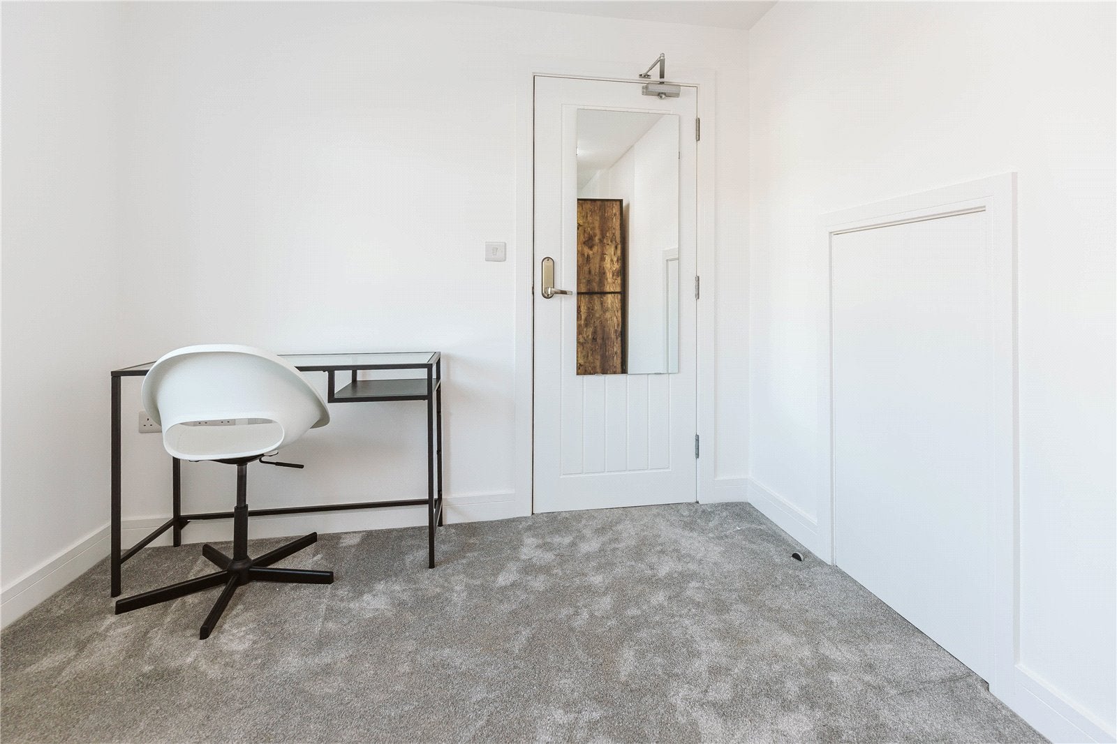 Flat Conygre Grove in Bristol