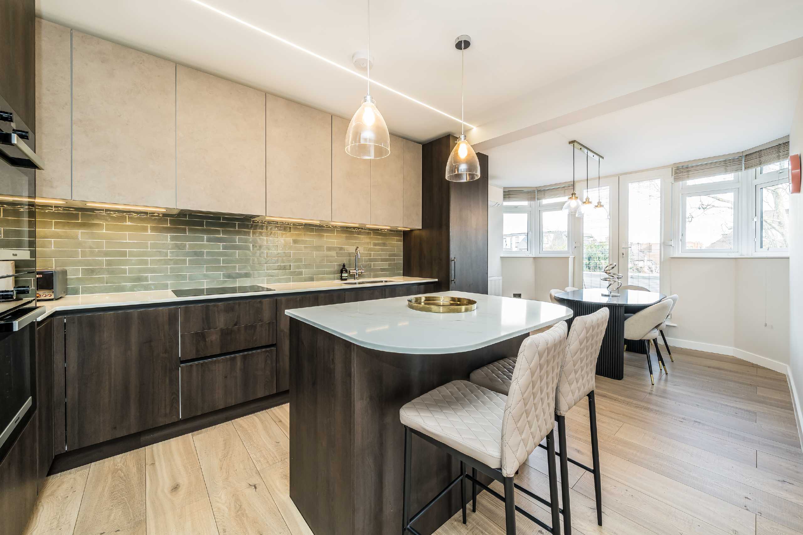Flat The Ridgeway in Greater London