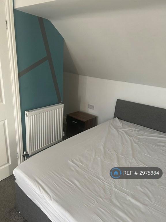 Room Water Street in Newcastle-under-Lyme
