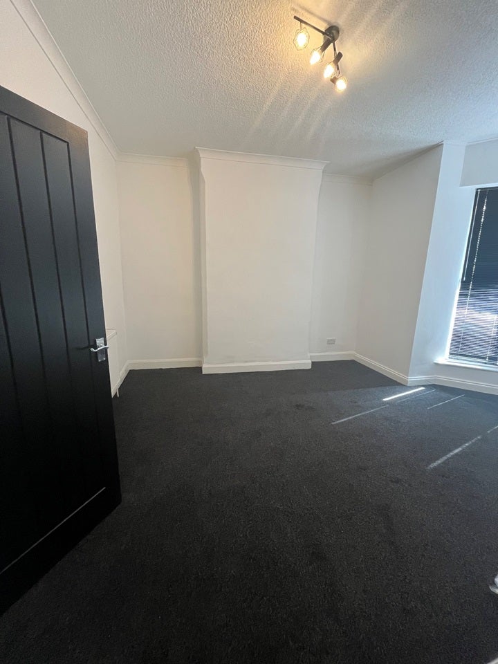 Flat Elnor Street in Amber Valley